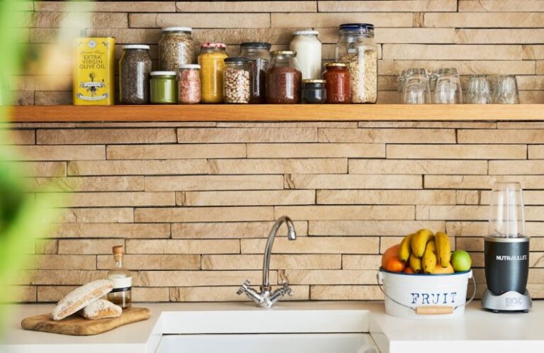 Kitchen Storage - yellow banana fruit on white ceramic bowl