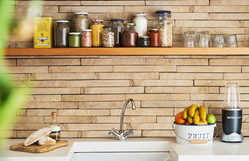 Kitchen Storage - yellow banana fruit on white ceramic bowl